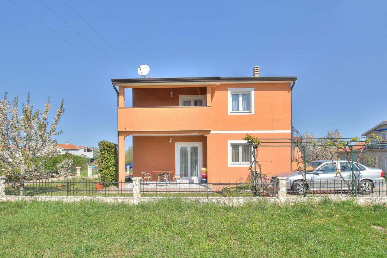 אומאג Apartments Antunovic מראה חיצוני תמונה